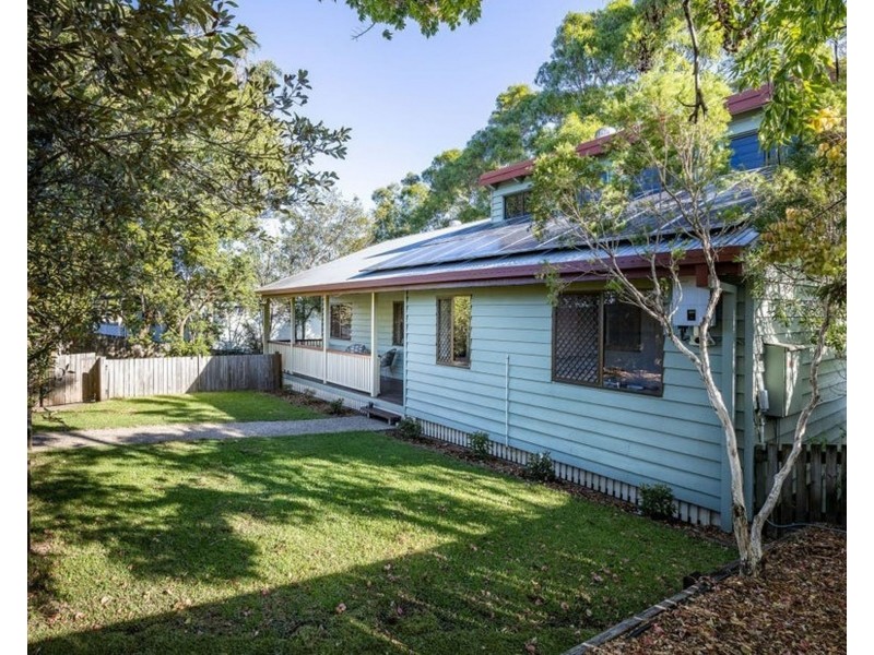 213 BUNYA ROAD, Arana Hills QLD 4054