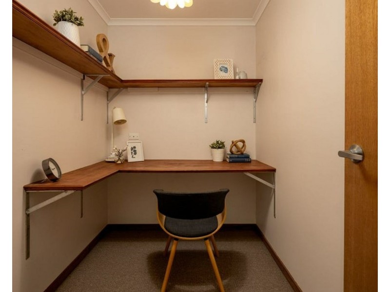 213 BUNYA ROAD, Arana Hills QLD 4054