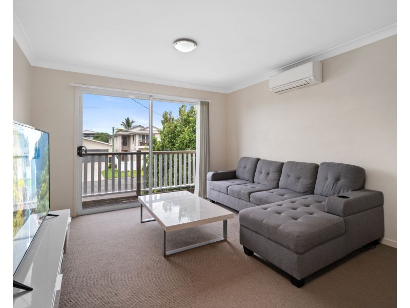 85 Emsworth Street, Wynnum QLD 4178