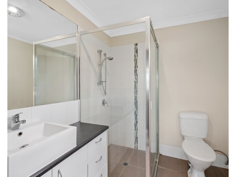 85 Emsworth Street, Wynnum QLD 4178
