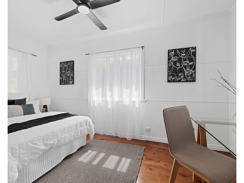 92 Constellation Way, Wynnum QLD 4178