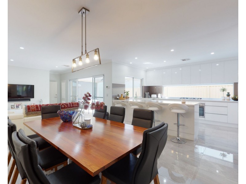 5 Avila Link, Burns Beach WA 6028