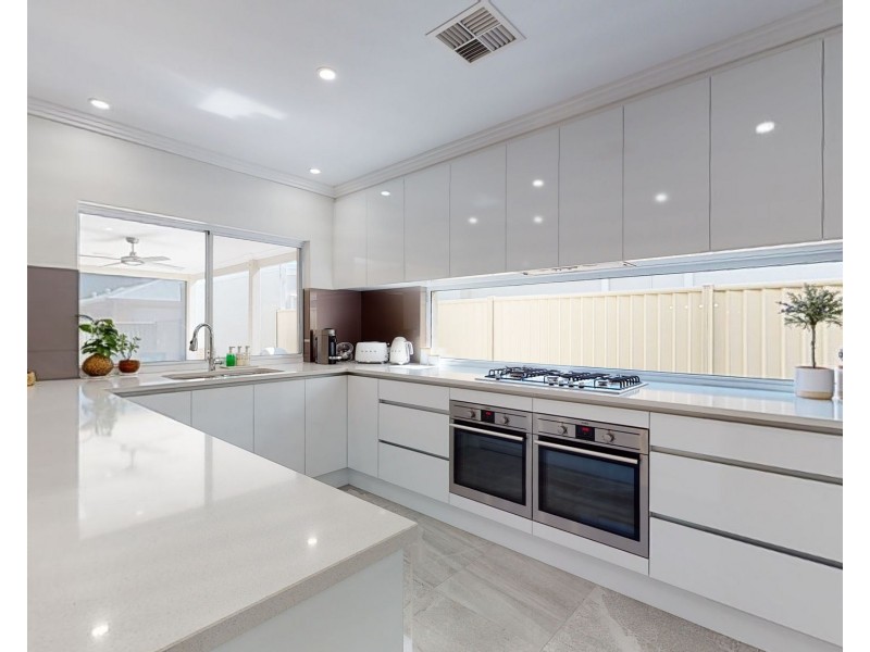 5 Avila Link, Burns Beach WA 6028