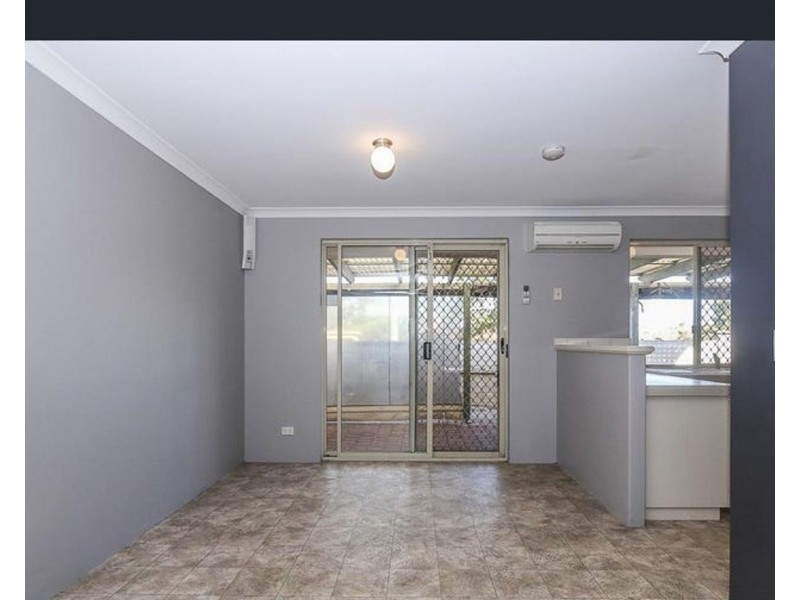 4/4 Callander Avenue, Kinross WA 6028