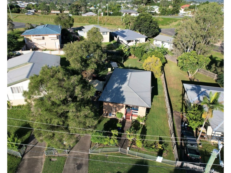4 Carrington Avenue, Gympie QLD 4570