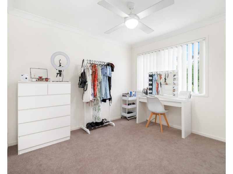 26/12 Singh St, Wynnum West QLD 4178