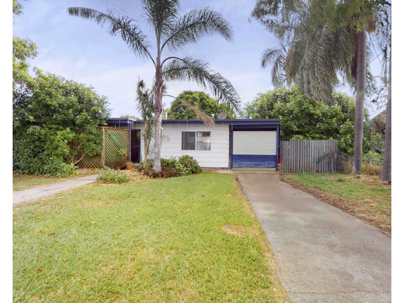 28 Gillian Street, Beachmere QLD 4510