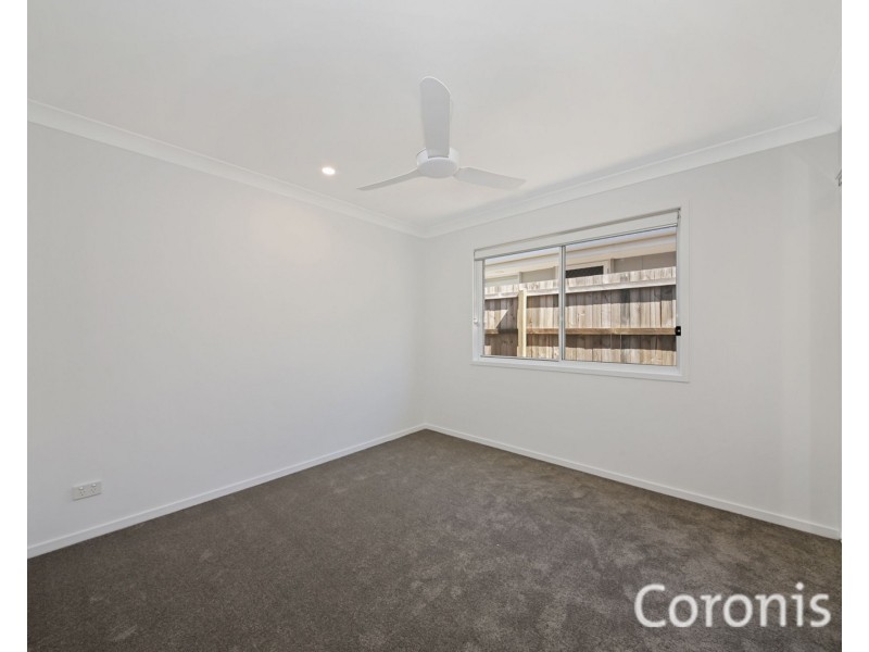 12 Mount Wheeler Street, Park Ridge QLD 4125