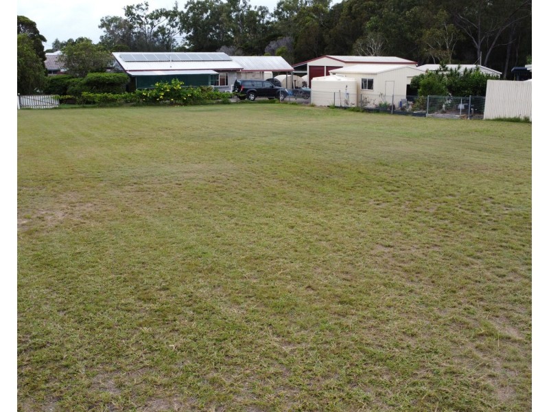 32 Gregory Street, Buxton QLD 4660