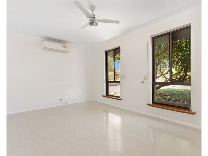 6 Voyager Court, Cooloongup WA 6168