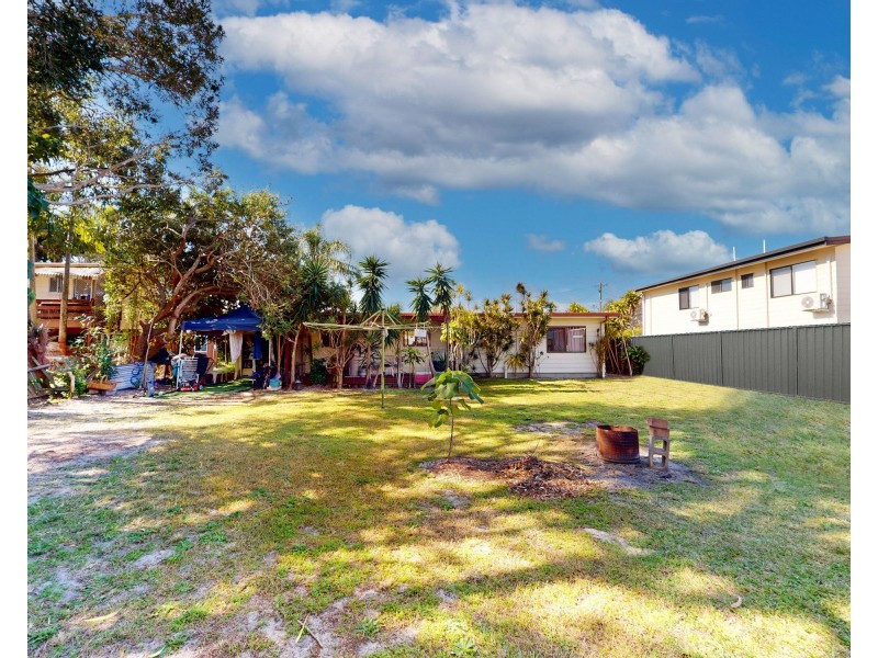 49 Patrick Street, Beachmere QLD 4510