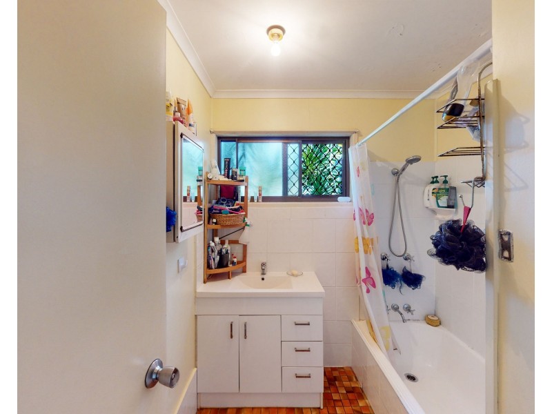 49 Patrick Street, Beachmere QLD 4510