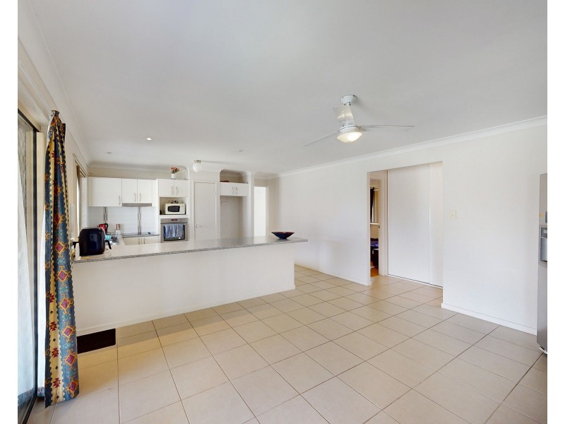 47 Columbia Drive, Beachmere QLD 4510