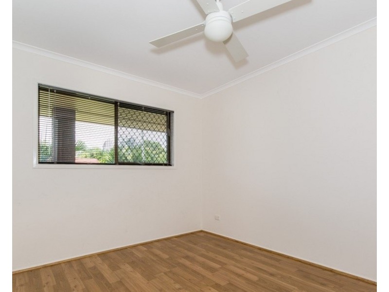 4 Patrick Street, Beachmere QLD 4510