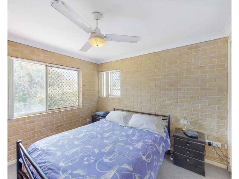 5/15 Coronation Avenue, Beachmere QLD 4510