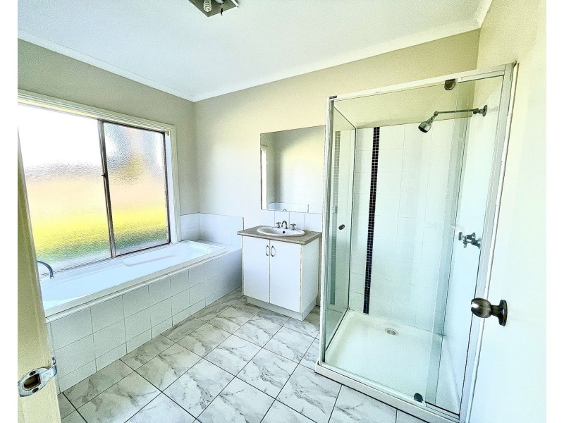 29 Evelyn Drive, Sale VIC 3850