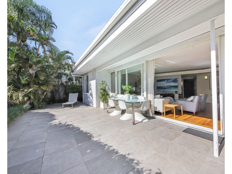 42 Langside Road, Hamilton QLD 4007