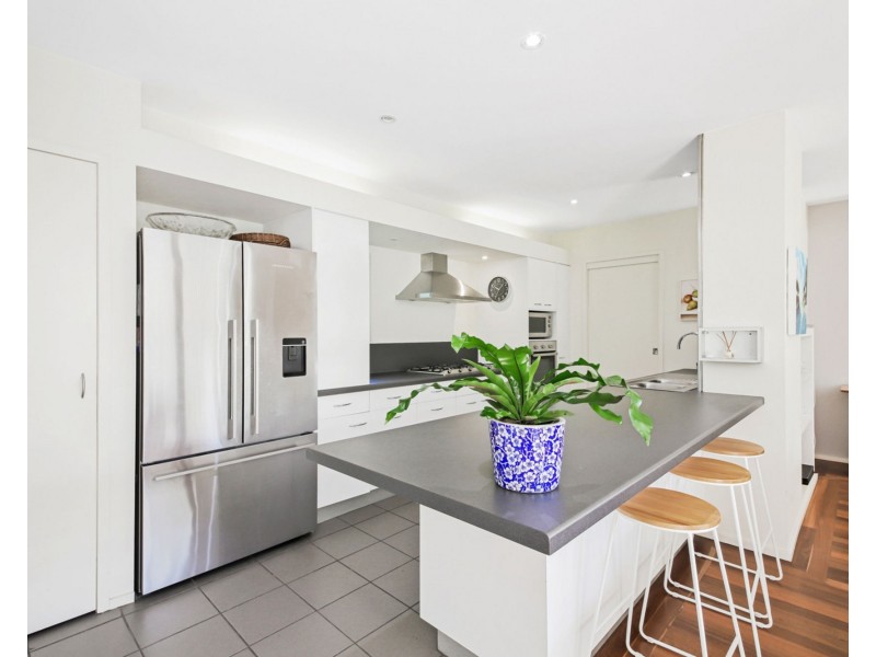 42 Langside Road, Hamilton QLD 4007