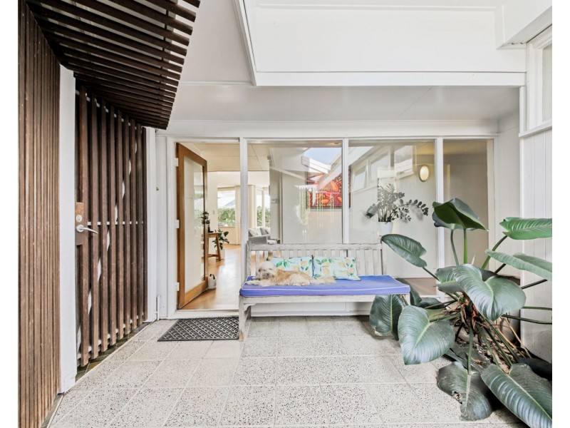 42 Langside Road, Hamilton QLD 4007
