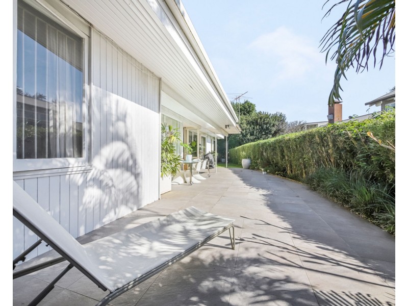 42 Langside Road, Hamilton QLD 4007
