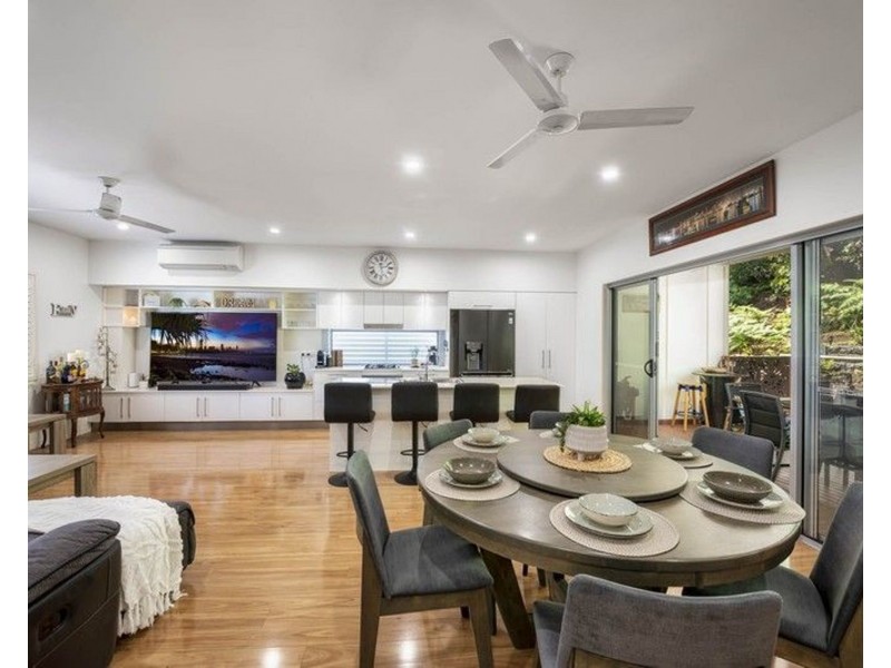 54 Currumbin Chase, Currumbin QLD 4223