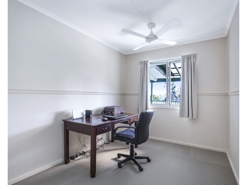 71 Cutbush Rd, Everton Park QLD 4053