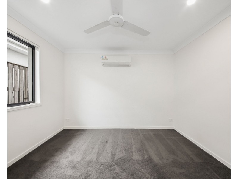 57 Hill Drive, Pimpama QLD 4209