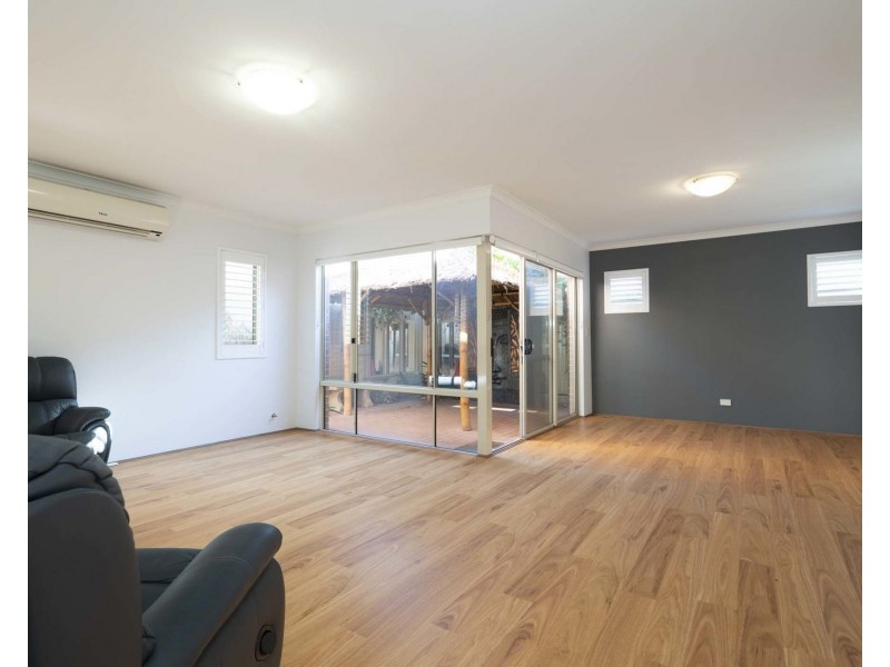 4/8 Forster Avenue, Lathlain WA 6100