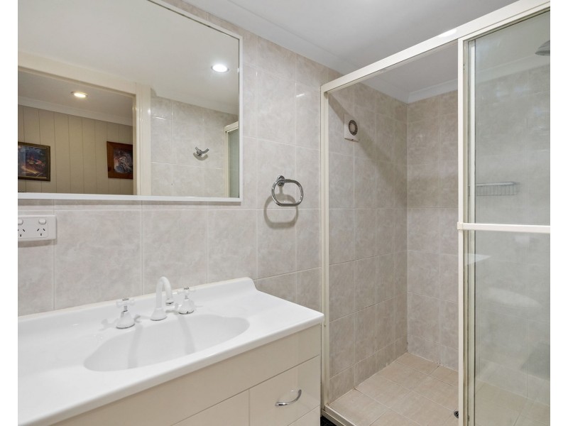 62 Jacaranda Drive, Albany Creek QLD 4035