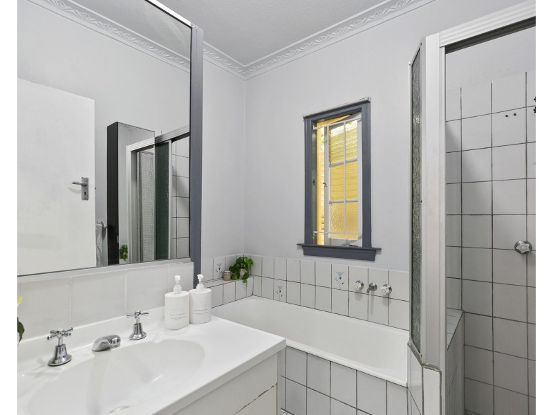 60 Moree Street, Kedron QLD 4031