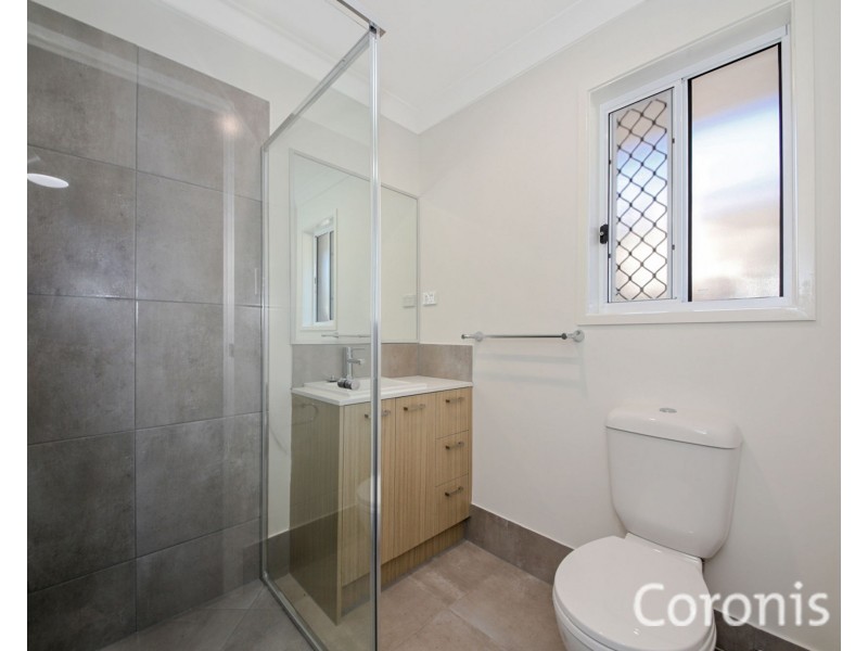 6 Idyllic Street, Park Ridge QLD 4125
