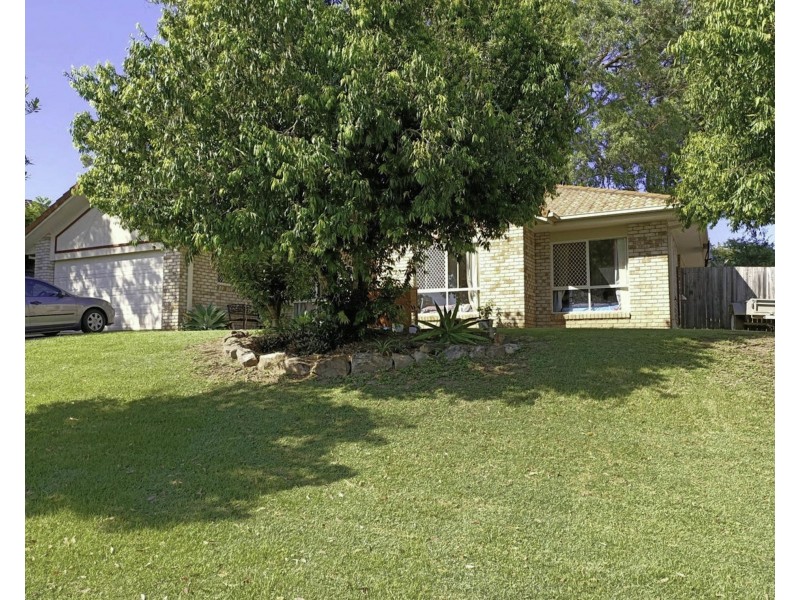 22 Holliday Drive, Edens Landing QLD 4207