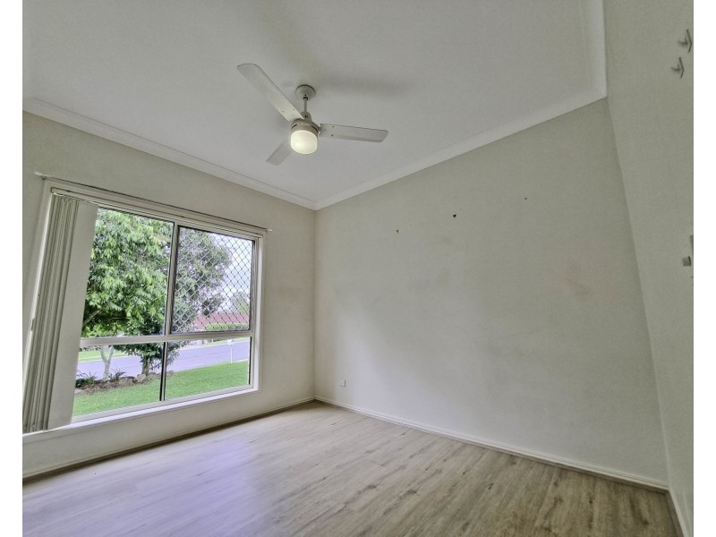 22 Holliday Drive, Edens Landing QLD 4207