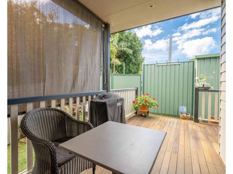 16 Oakley Street, Manly QLD 4179