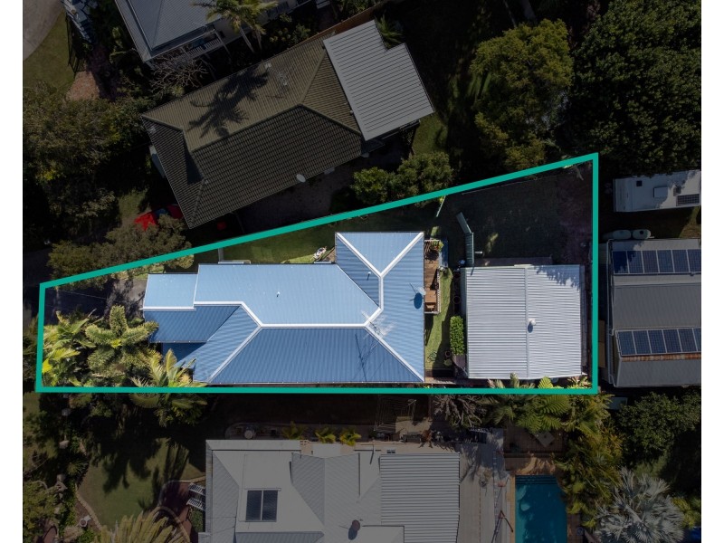 16 Oakley Street, Manly QLD 4179