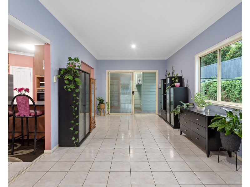 71 Outlook Terrace, Ferny Grove QLD 4055