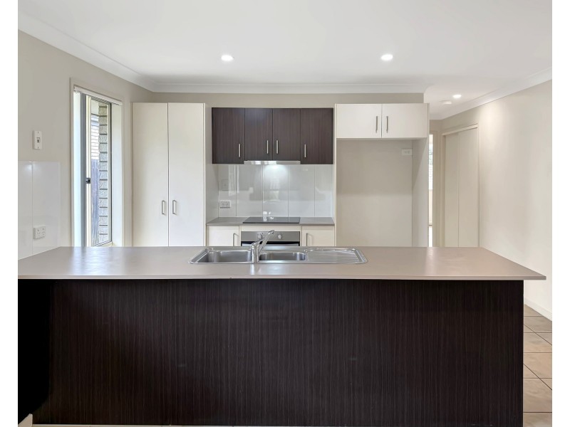 24 Biella Court, Leichhardt QLD 4305