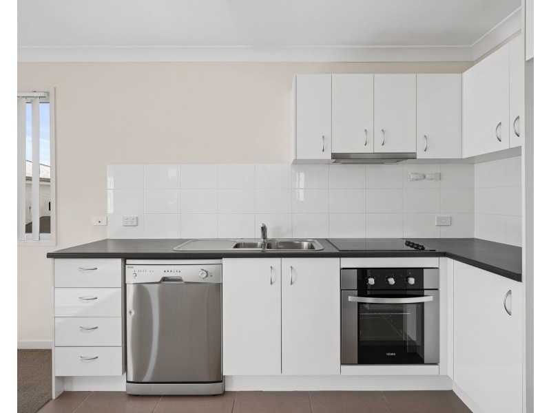 128 Worthing Street, Wynnum QLD 4178