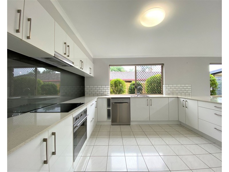 18 Lalina Street, Middle Park QLD 4074