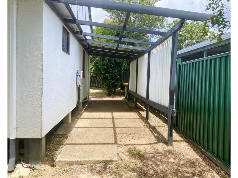 8 Linda Street, Goodna QLD 4300