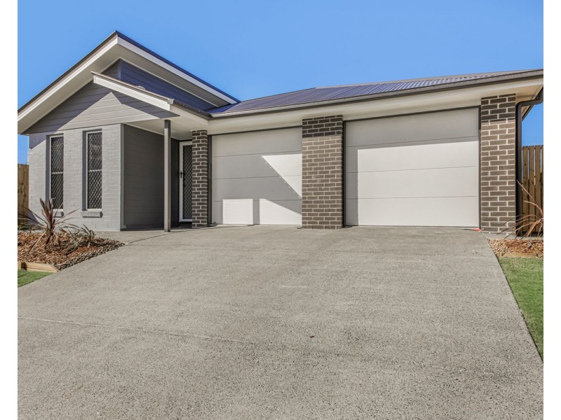 2/18 Galatea, Burpengary QLD 4505