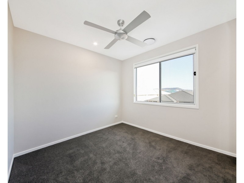 11 Neumann Drive, Yarrabilba QLD 4207