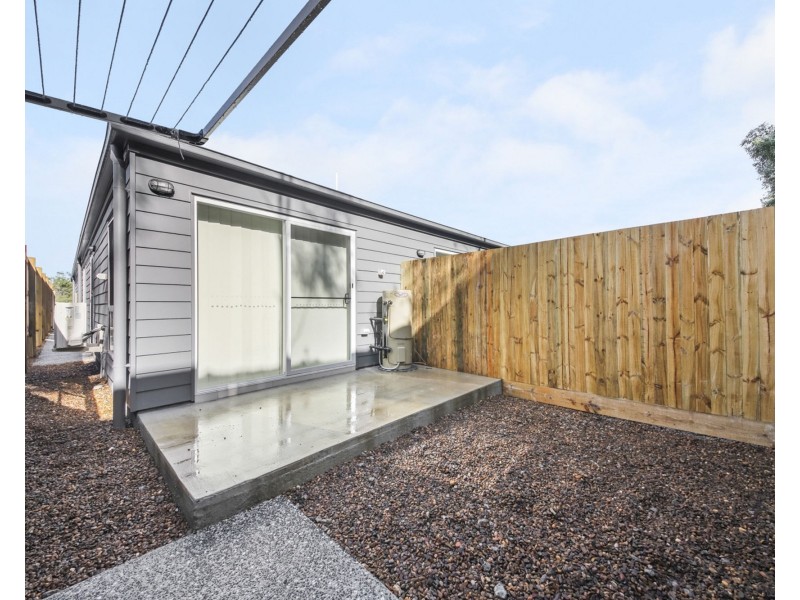 2/22 TASH COURT, Waterford West QLD 4133