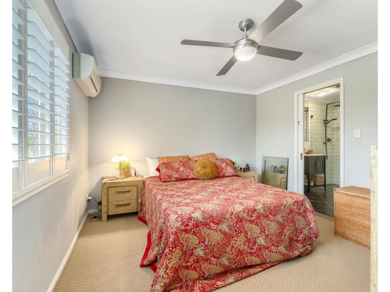 4/17 Hants Street, Hamilton QLD 4007