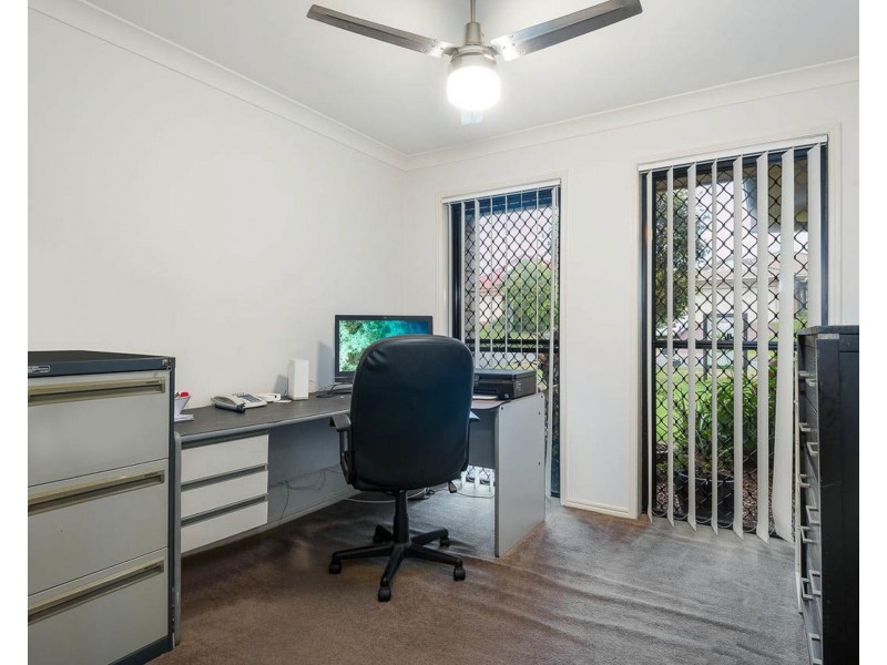 12 Marigold Avenue, Regents Park QLD 4118