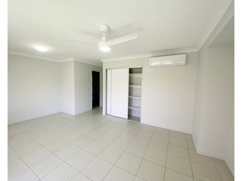18A Greenpark Drive, Crestmead QLD 4132