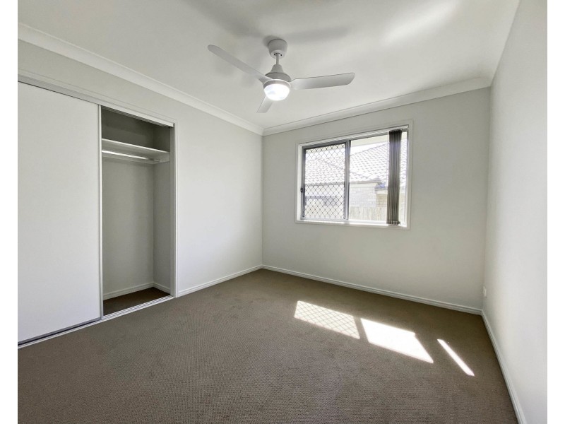 18A Greenpark Drive, Crestmead QLD 4132