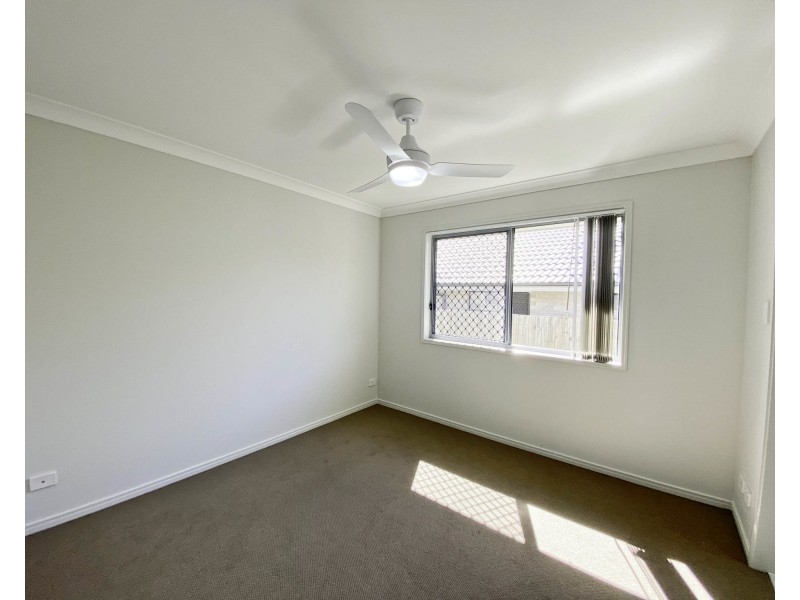 18A Greenpark Drive, Crestmead QLD 4132