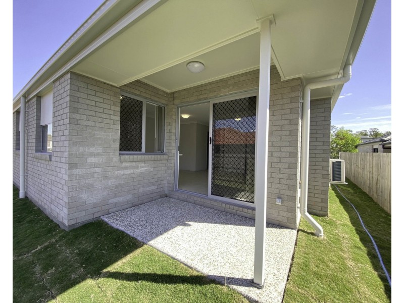 18A Greenpark Drive, Crestmead QLD 4132