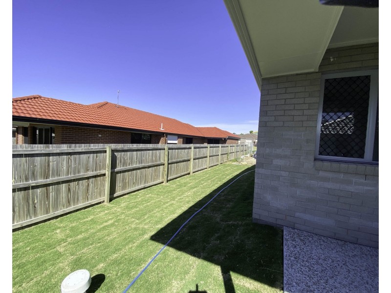 18A Greenpark Drive, Crestmead QLD 4132